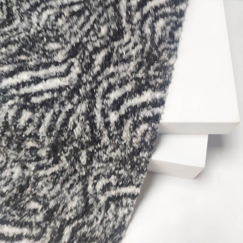 Premium Printed Teddy Fleece Fabric for Warm Jackets Loungewear6